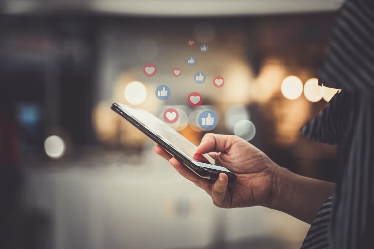 5 formations en ligne pour devenir social media manager