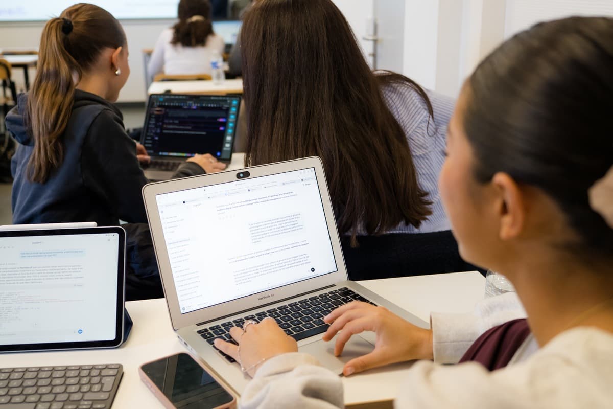 IA agentique : comment l’automatisation redessine les métiers du marketing digital